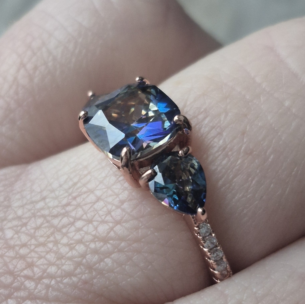 Stunning Blue Gemstone Silver Ring - image 3